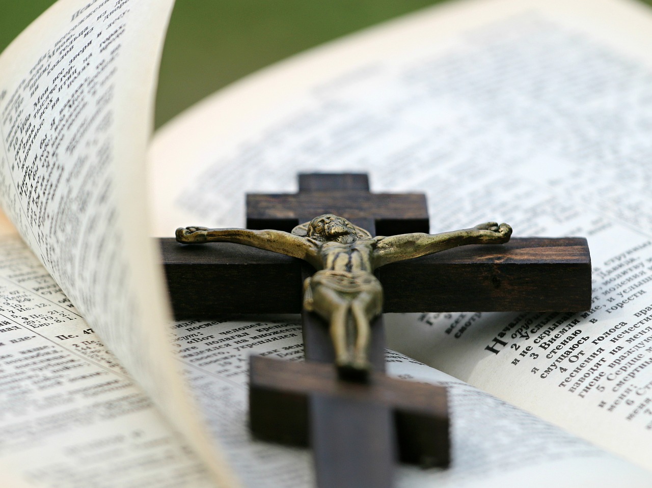 Crucifix & Bible